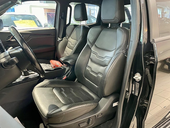 Isuzu D-max 7 of 17