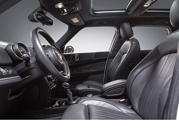 MINI Countryman Cooper SE 25 of 30