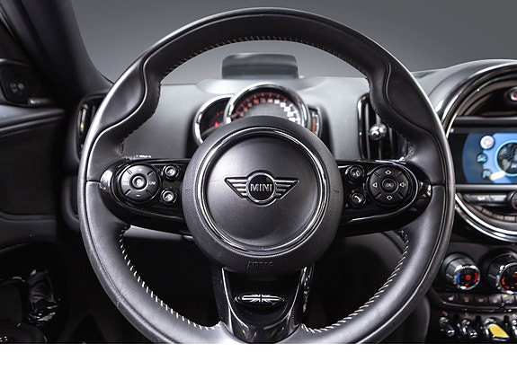 MINI Countryman Cooper SE 11 of 30