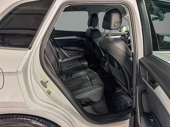 Audi Q5 22 of 27