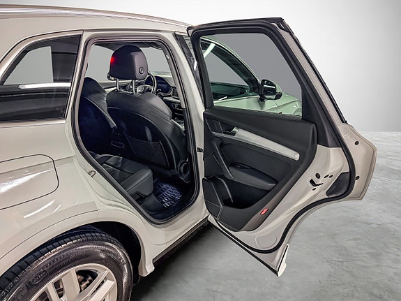 Audi Q5 21 of 27