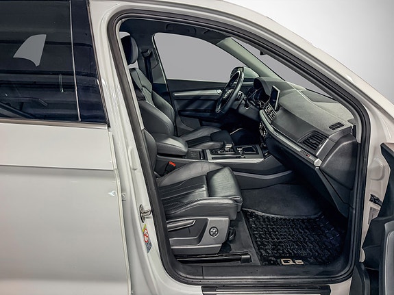 Audi Q5 17 of 27