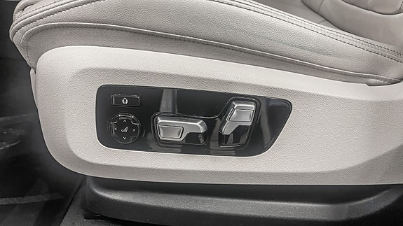 BMW X5 11 of 29
