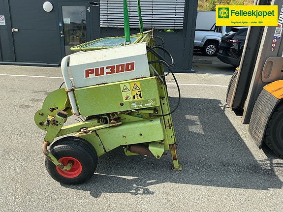 CLAAS PU300 PICKUP 2 of 8