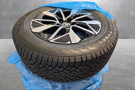 Toyota C-HR 13 of 27