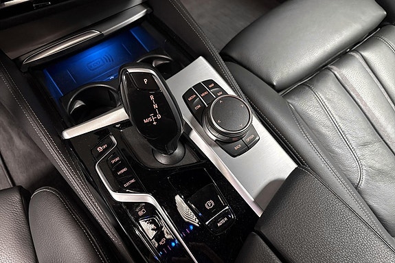 BMW 545e 10 of 13