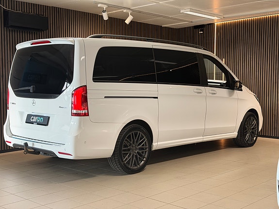 Mercedes-Benz V300 d 2 of 21