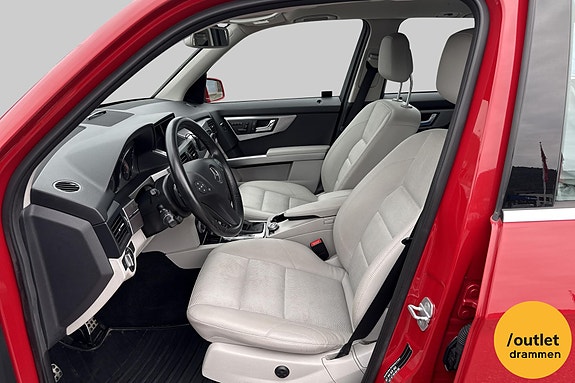 Mercedes-Benz GLK220 12 of 22