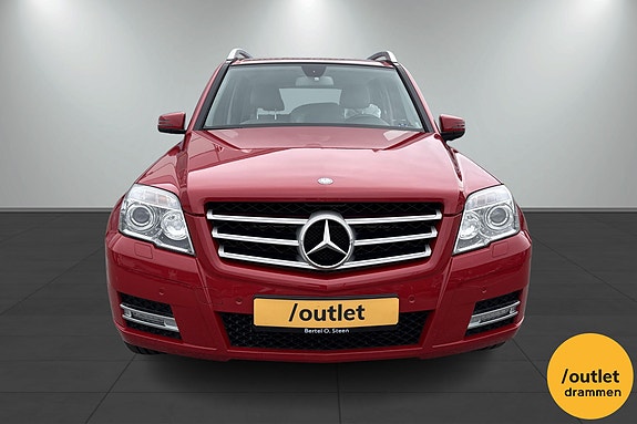 Mercedes-Benz GLK220 9 of 22