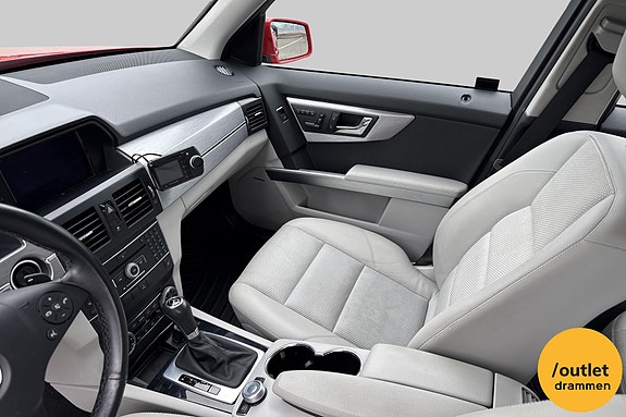 Mercedes-Benz GLK220 14 of 22