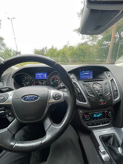 Ford Focus 8 of 8