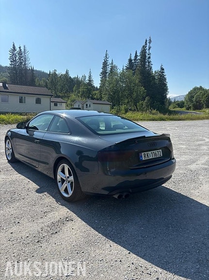 Audi A5 8 of 22