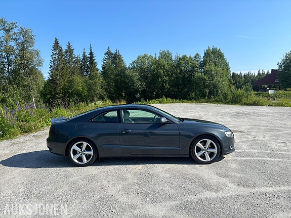 Audi A5 4 of 22