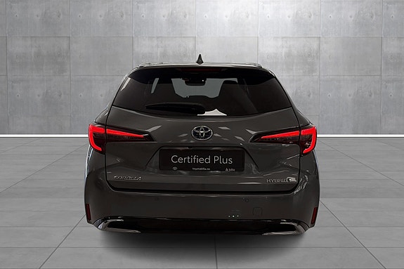 Toyota Corolla 4 of 26