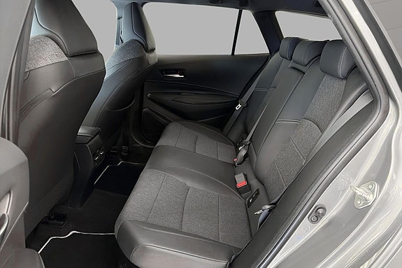 Toyota Corolla 13 of 26