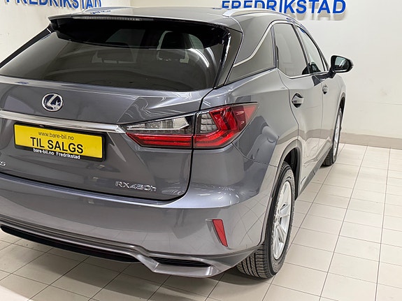 Lexus RX450h 17 of 30