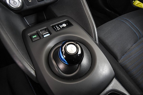 Nissan Leaf 16 of 29