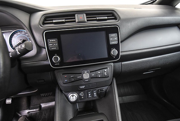 Nissan Leaf 15 of 29
