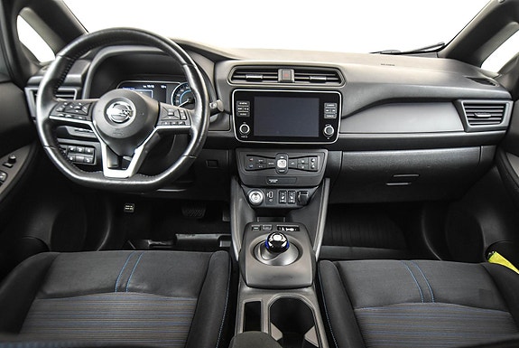 Nissan Leaf 13 of 29