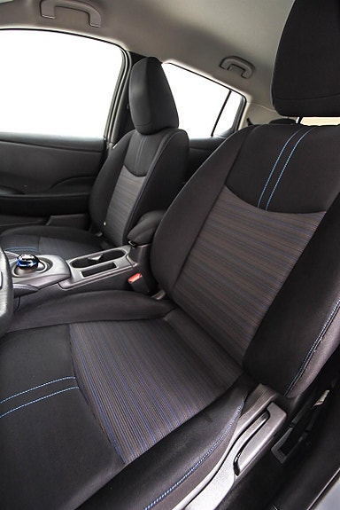 Nissan Leaf 14 of 29