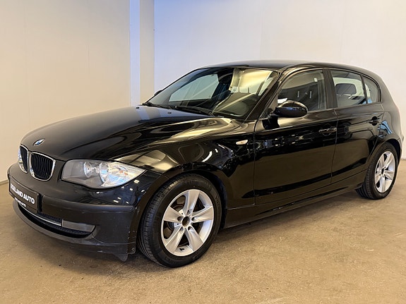 BMW 118d 2 of 16