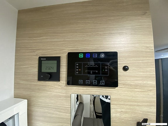 Challenger 317 ULTIMATE EDITION // Enkeltsenger / Adaptiv Cruisecontroll / Keyless / 8.Trinns automat / Solcelle+++ 12 of 30