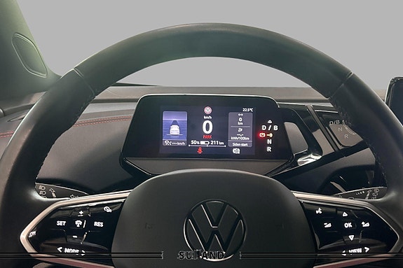 Volkswagen ID.4 GTX 12 of 21