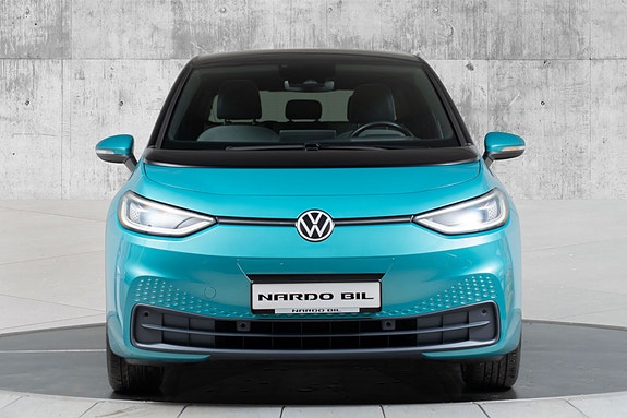 Volkswagen ID.3 2 of 30