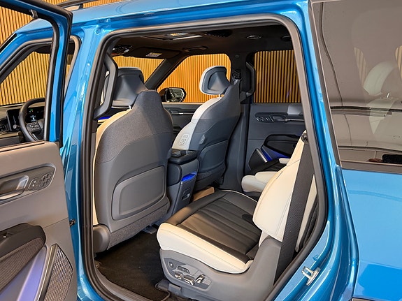 Kia EV9 20 of 28