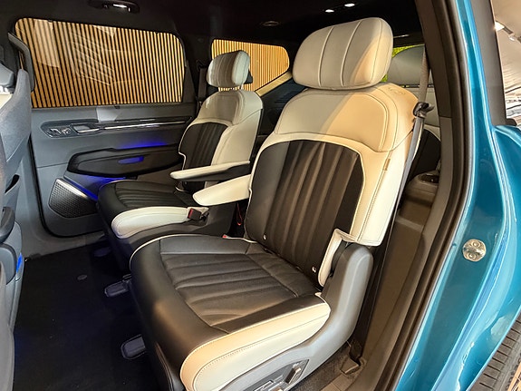 Kia EV9 21 of 28