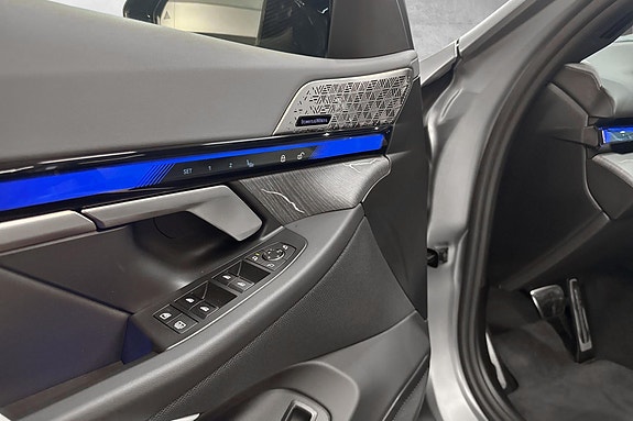 BMW i5 26 of 30