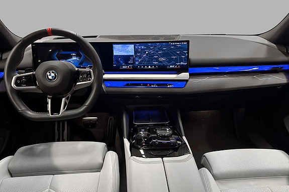 BMW i5 14 of 30