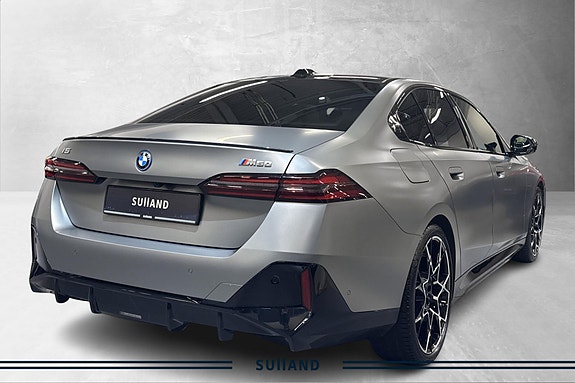 BMW i5 4 of 30