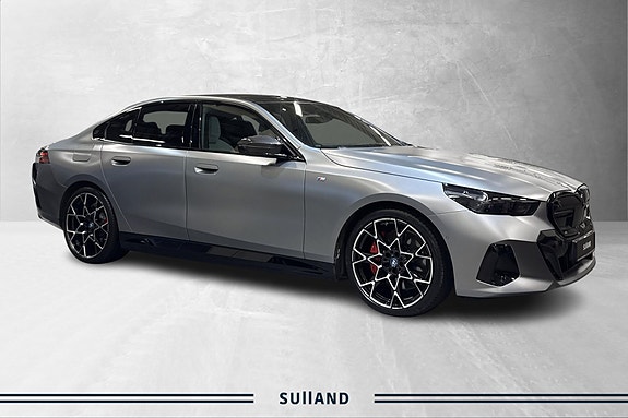 BMW i5 3 of 30