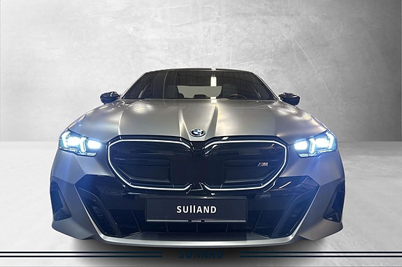 BMW i5 6 of 30
