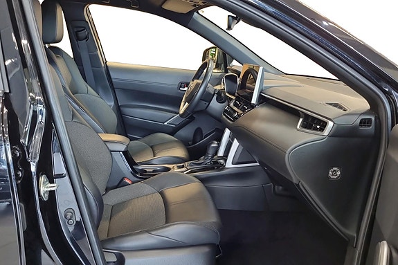Toyota Corolla Cross 15 of 22