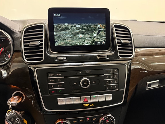 Mercedes-Benz GLS350 d 26 of 30