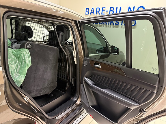Mercedes-Benz GLS350 d 15 of 30