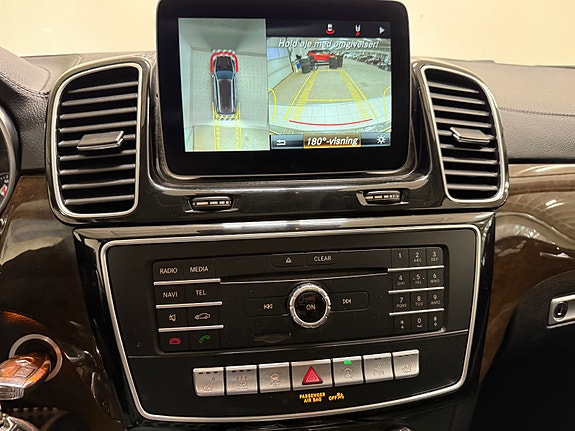 Mercedes-Benz GLS350 d 25 of 30
