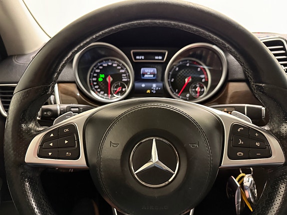 Mercedes-Benz GLS350 d 29 of 30