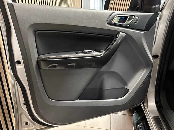 Ford Ranger 17 of 30