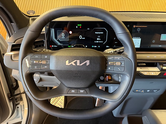 Kia EV9 12 of 27