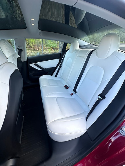 Tesla Model 3 12 of 12