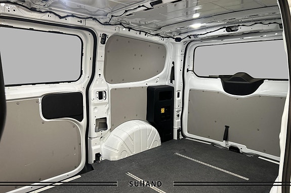 Volkswagen Transporter 21 of 22