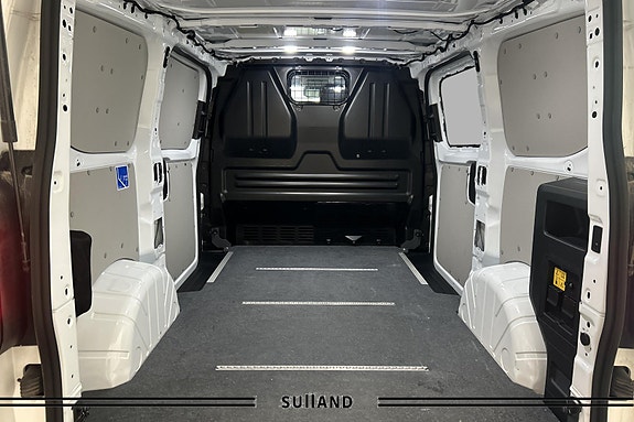 Volkswagen Transporter 20 of 22