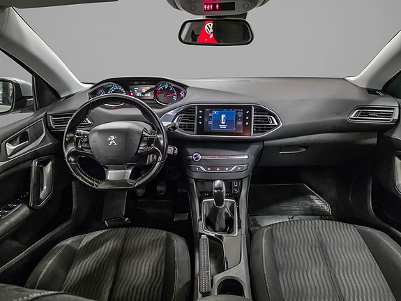 Peugeot 308 13 of 30