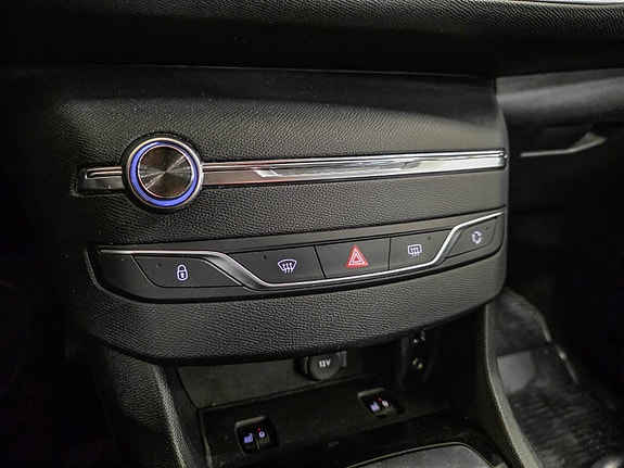 Peugeot 308 18 of 30