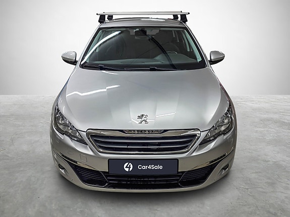 Peugeot 308 8 of 30