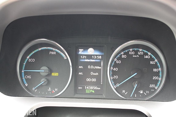 Toyota RAV4 15 of 30