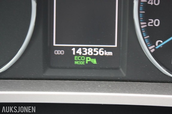 Toyota RAV4 17 of 30